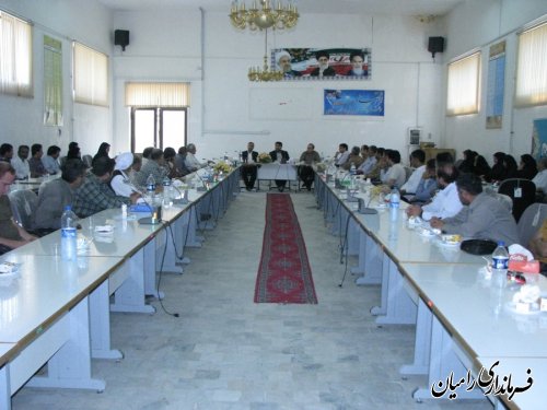 نشست صمیمی خبازان شهرستان رامیان با فرماندار