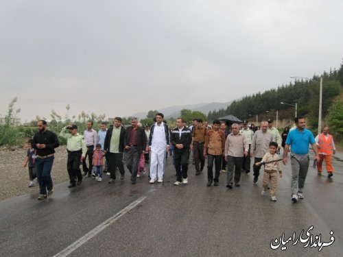 برگزاری همایش پیاده روی خانوادگی در رامیان