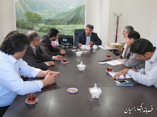 جلسه بررسی مشکلات مسکن مهر رامیان برگزار شد