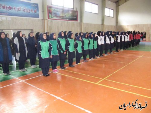 برگزاری اختتامیه المپیاد ورزشی درون مدرسه ای دانش آموزان دختر