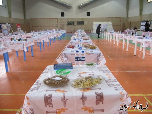 حضور فرماندار رامیان در جشنواره غذای سالم