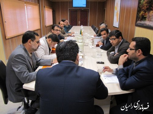 تشکیل جلسه کارگروه  ساماندهی آرد و نان و گندم شهرستان رامیان