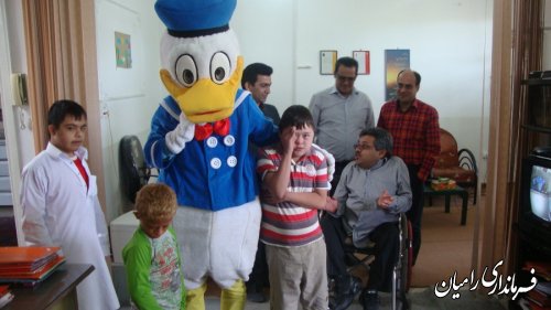 حضور فرماندار رامیان در جشن روز جهانی کودک