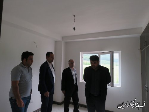 بازدید فرماندار از روند اجرای فاز 2 مسکن مهر رامیان
