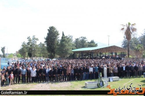 تشییع پیکرسه تن از جانباختگان حادثه معدن آزادشهر در رامیان