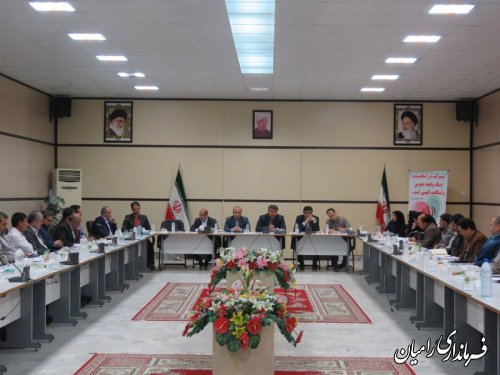  تشکیل جلسه آموزش قوانین و مقررات انتخاباتی به نمایندگان فرماندار در شهرستان رامیان