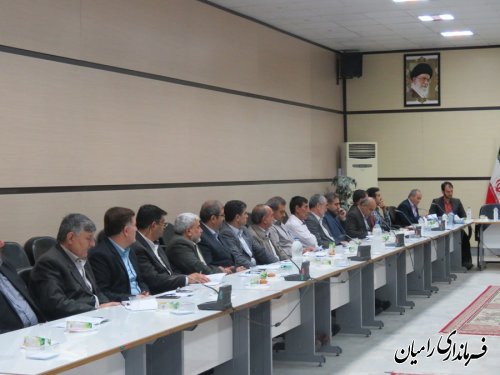  تشکیل جلسه آموزش قوانین و مقررات انتخاباتی به نمایندگان فرماندار در شهرستان رامیان
