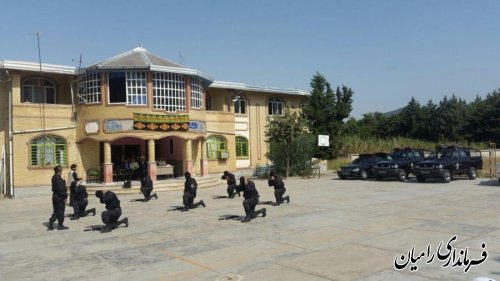رزمایش اقتدار نیروههای نوپو یگان ویژه استان گلستان در دبیرستان شریعتی شهرستان رامیان