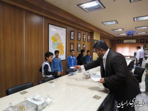 دیدار فرماندار رامیان با مدیریت و پرسنل کانون پرورش فکری کودکان و نوجوانان شهرستان 