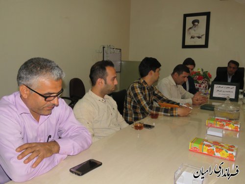 آئین تجلیل از خبرنگاران به مناسبت روز خبرنگار در فرمانداری رامیان برگزار گردید
