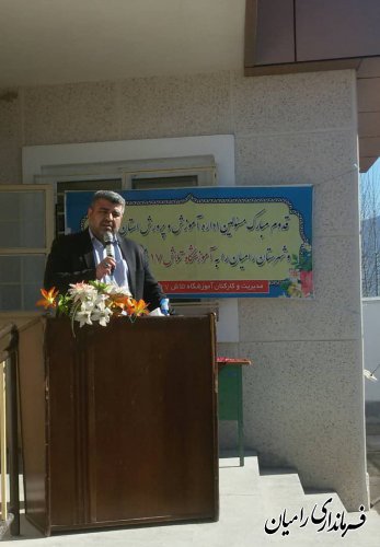 افتتاح مدرسه در روستای حسین آباد تپه سری بخش فندرسک