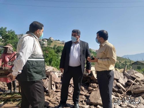 بررسی روند بازسازی روستاهای آسیب دیده از زلزله رامیان در بازدید فرماندار و مدیرکل بنیاد مسکن