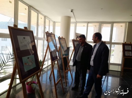 بازدید فرماندار رامیان از نمایشگاه نه به اعتیاد