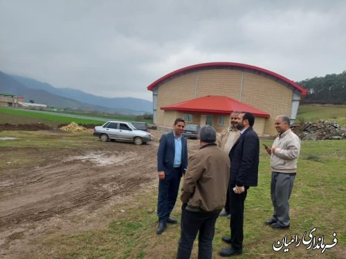 بازدید میدانی از پروژه سالن ورزشی روستای شفیع آباد فندرسک 