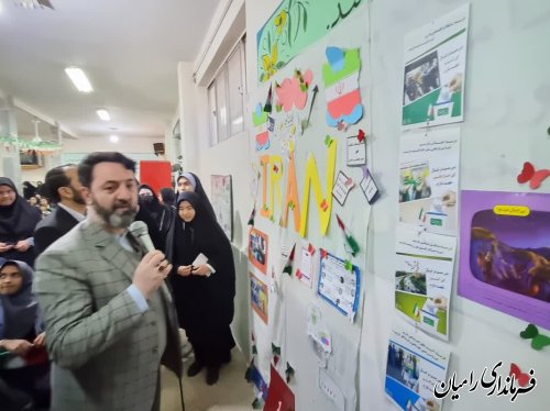 نواختن زنگ انقلاب در مدارس شهرستان رامیان 