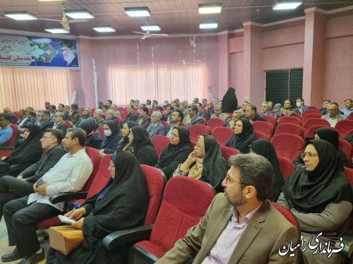 جلسه آموزشی نمایندگان فرماندار شهرستان رامیان برگزار شد