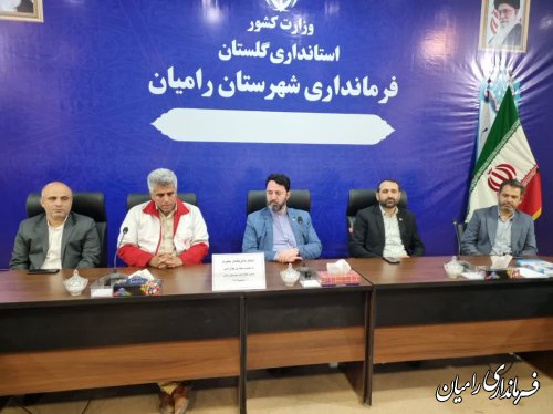 دیدار مدیران و داوطلبین جمعیت هلال احمر شهرستان رامیان با فرماندار شهرستان